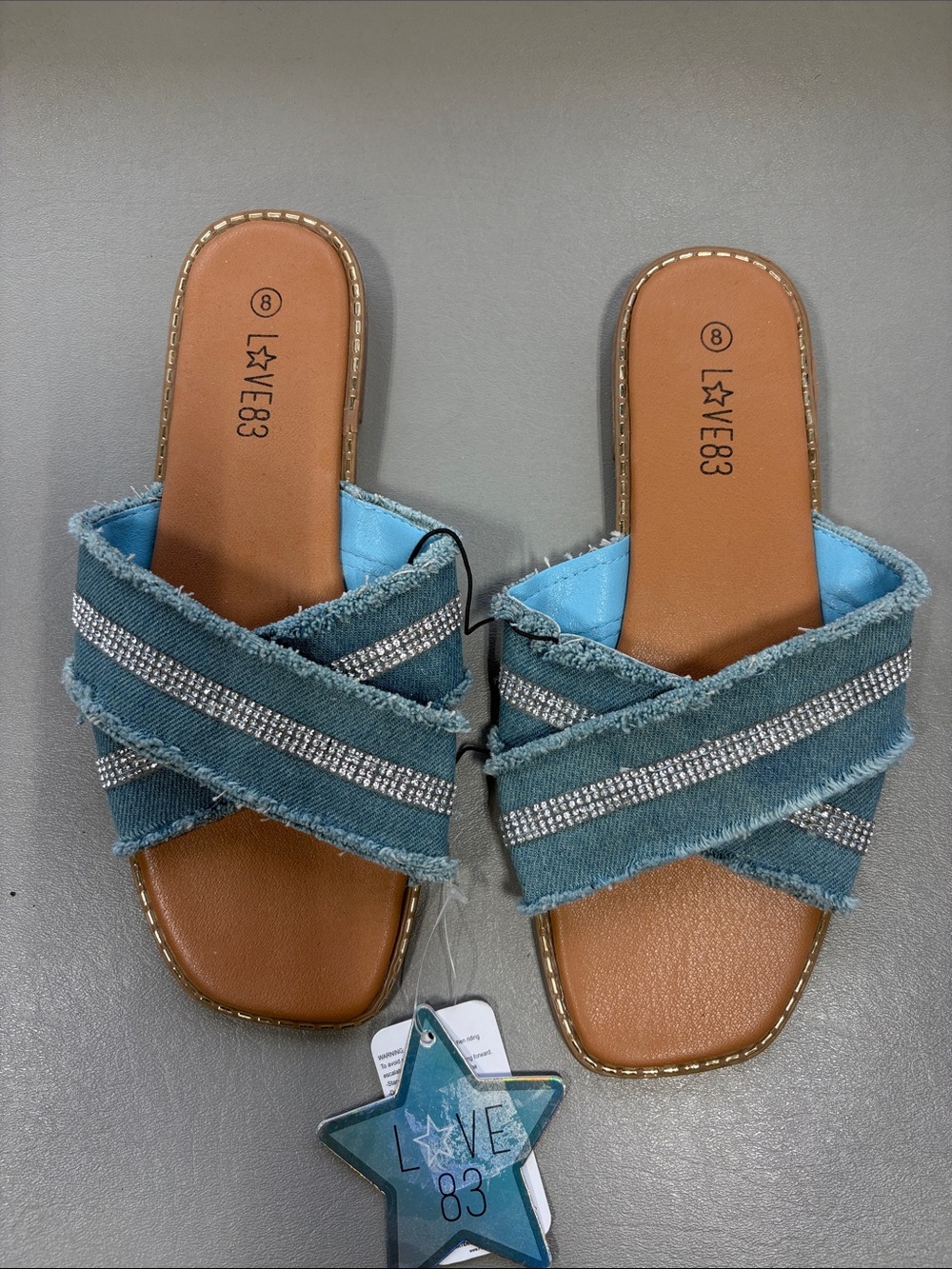 NWT  Crisscross Slide Sandals